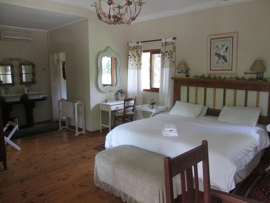 Almar View Guest House Mbombela Rum bild
